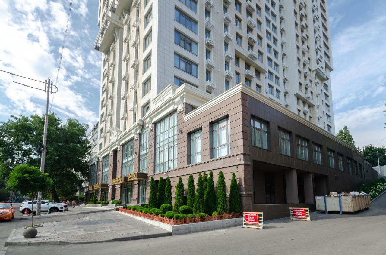 Petrovdom Ж38 In Luxury Apartments At 68 Zhylyanska Street,38 Perlyna Kiev Exterior foto