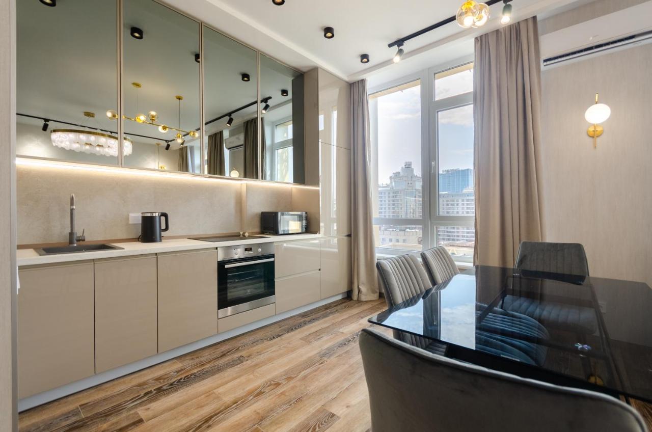 Petrovdom Ж38 In Luxury Apartments At 68 Zhylyanska Street,38 Perlyna Kiev Exterior foto